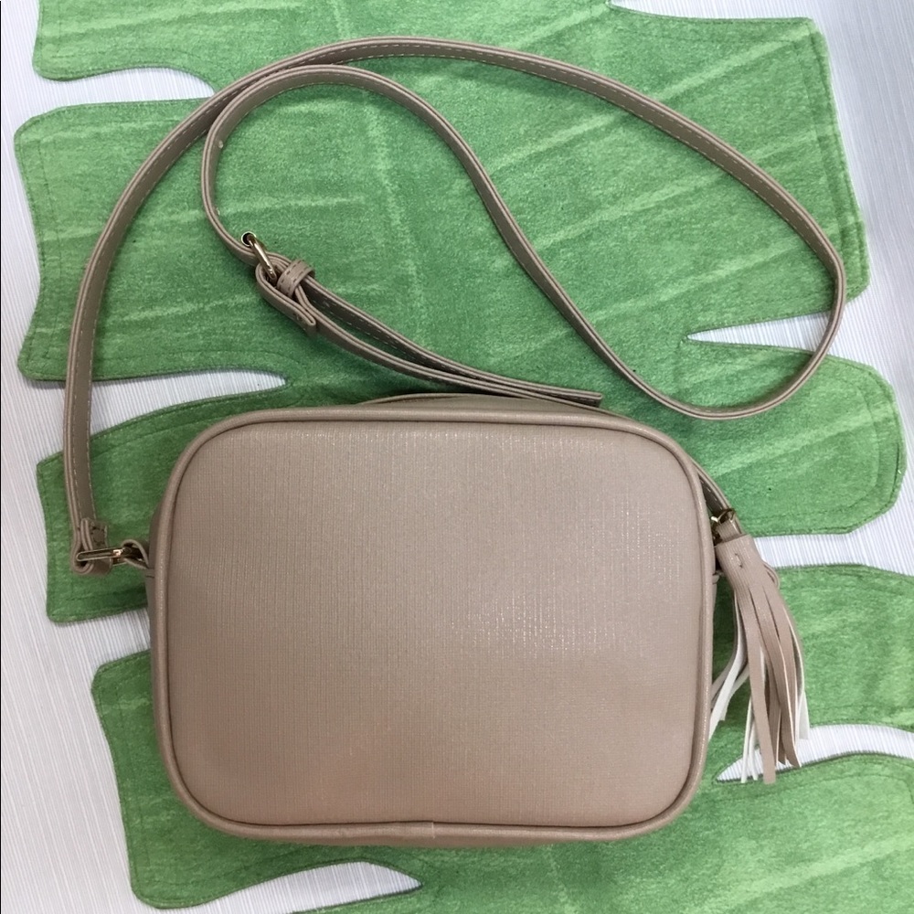New Vegan Neutral Bag - Picture 6 of 6
